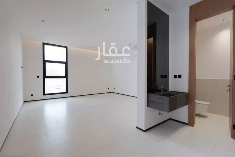 5 bedroom floor in Al Aridh 5