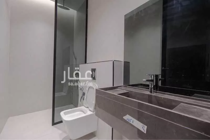 5 bedroom floor in Al Aridh 7