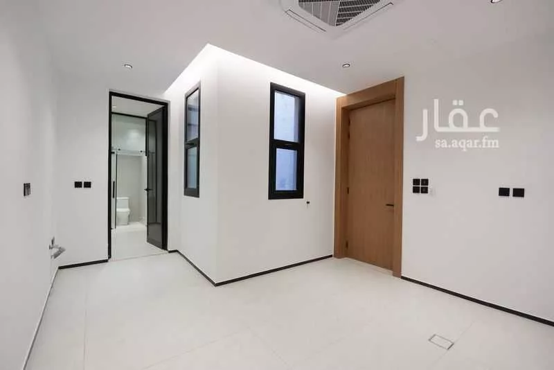 5 bedroom floor in Al Aridh 10