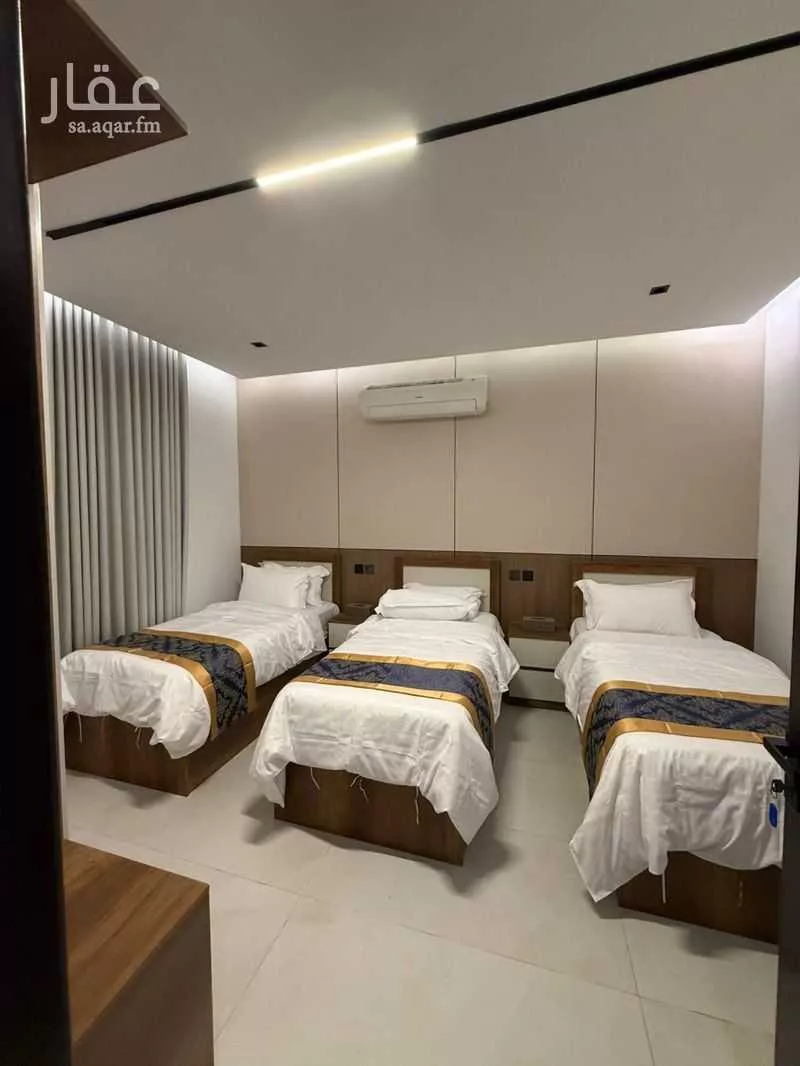 3 bedroom floor in Al Qairawan 5