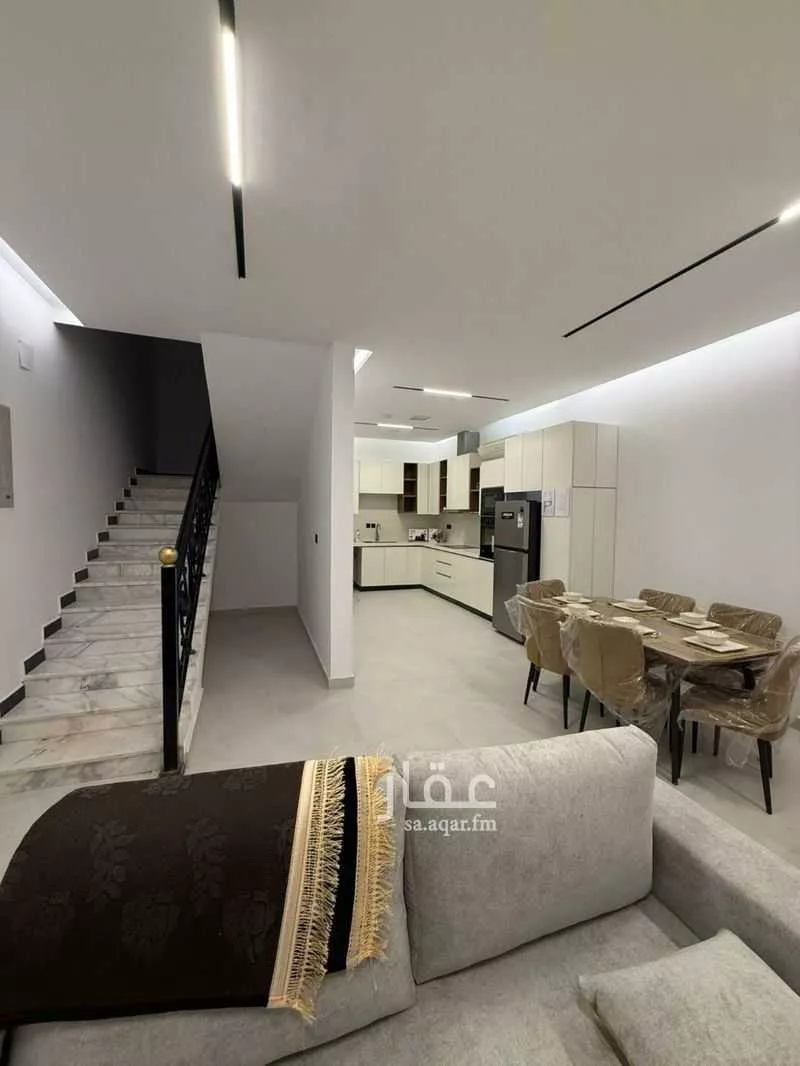 3 bedroom floor in Al Qairawan 7