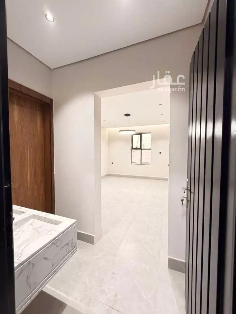 5 bedroom floor in Al Rimal 8