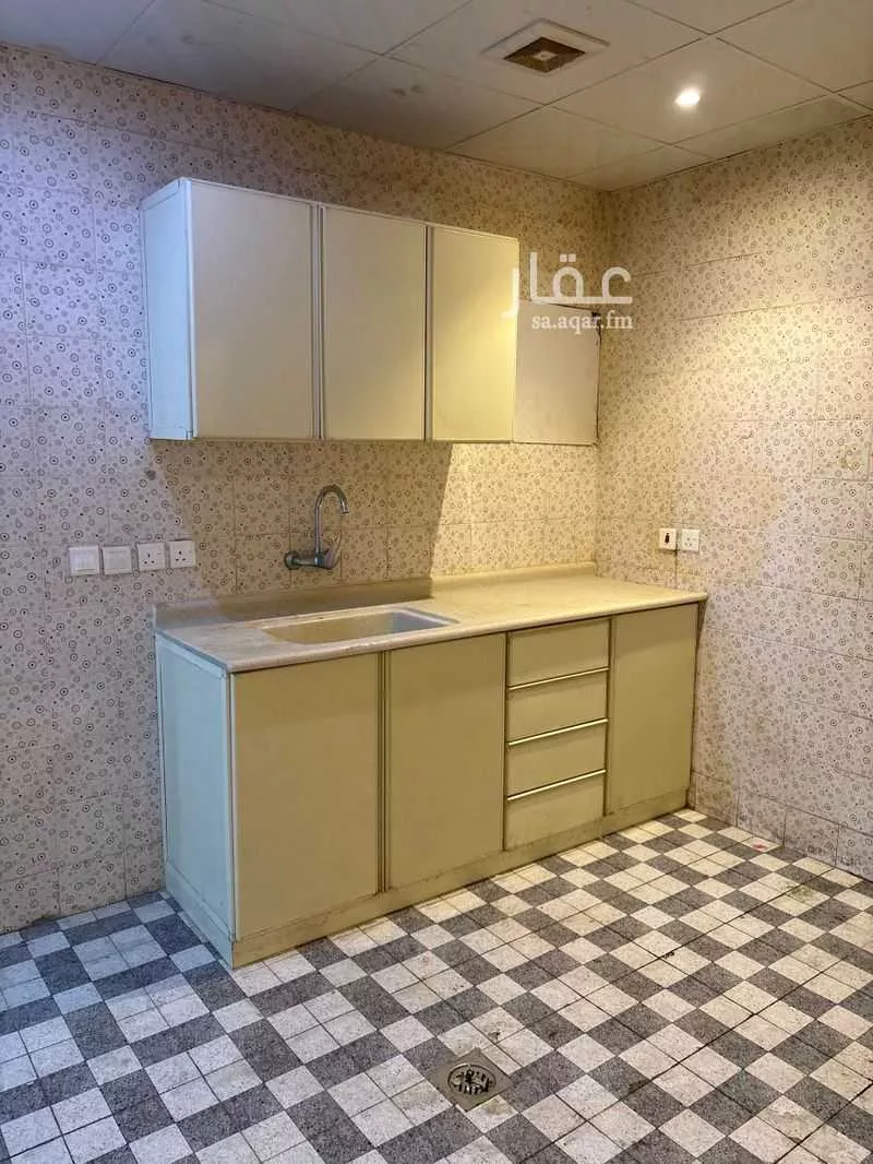 شقة 3 غرف في العزيزية، الأحساء 21
