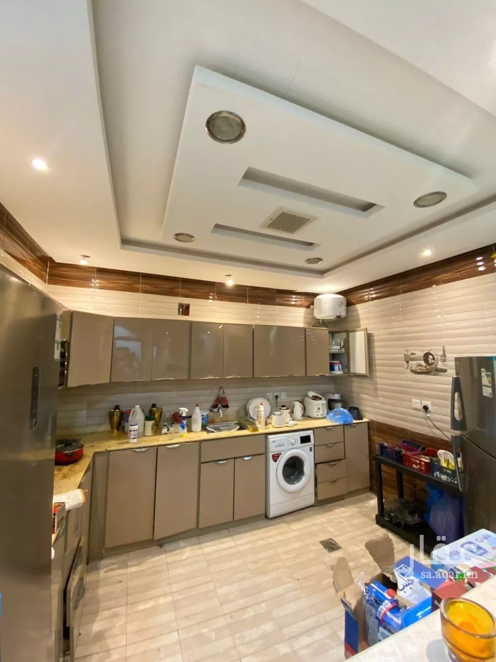 5 bedroom apartment in Dhahrat Laban 10