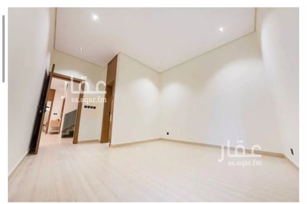 3 bedroom floor in As Saadah 9