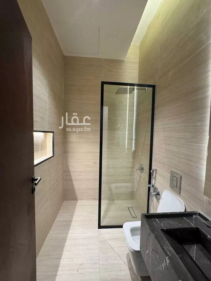 دور 3 غرف في العارض 15