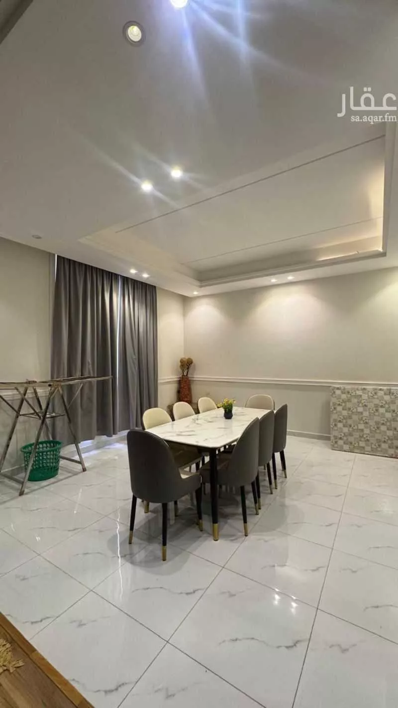 4 bedroom floor in Dhahrat Namar 10