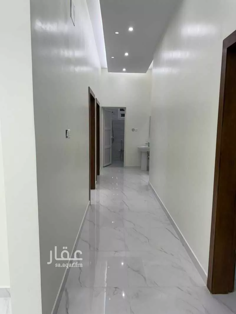 5 bedroom floor in Tuwaiq 5