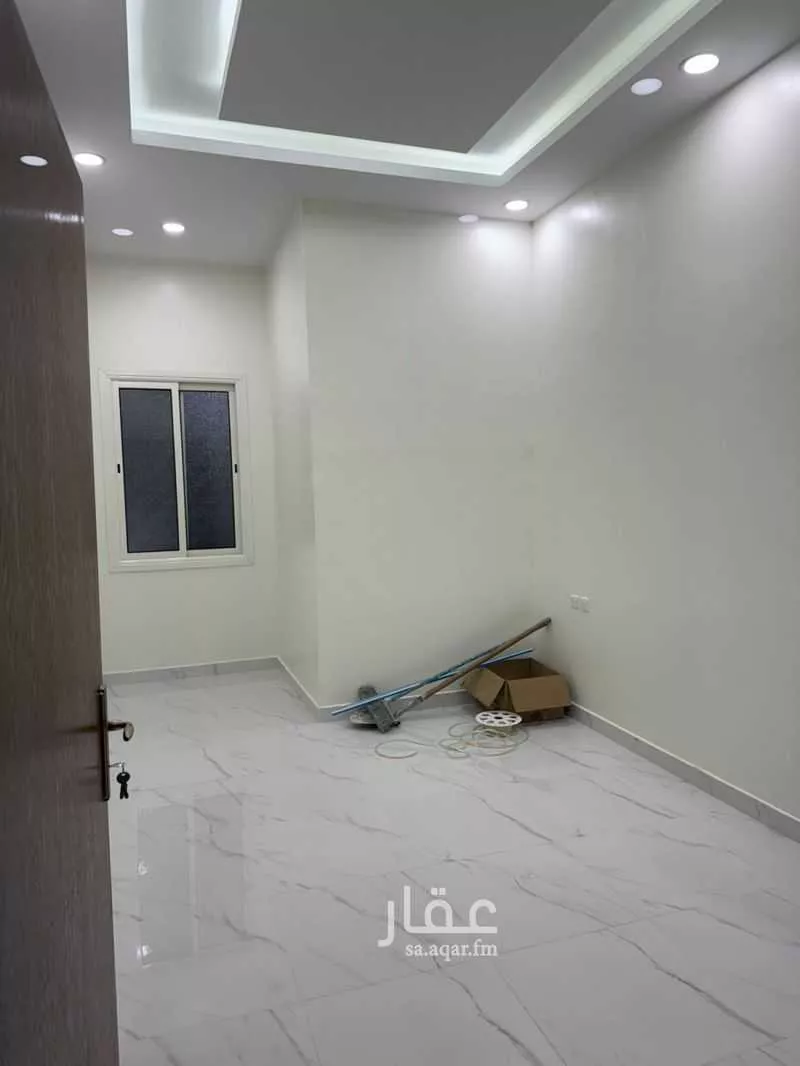 5 bedroom floor in Tuwaiq 6