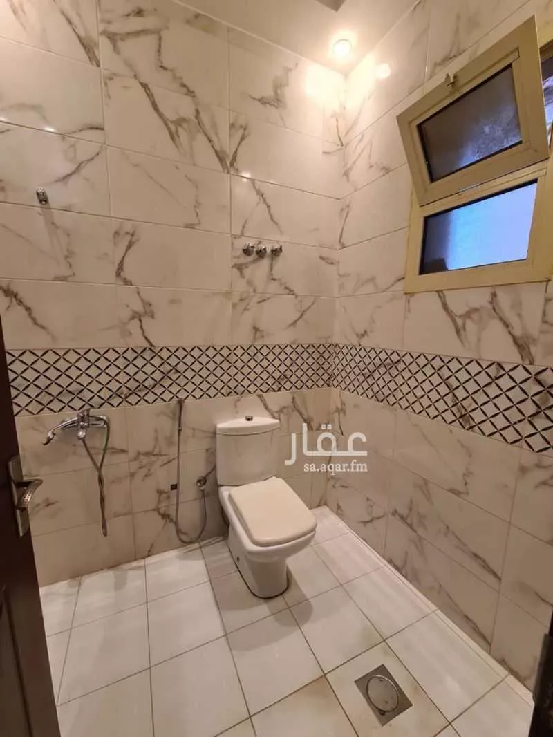4 bedroom floor in Al Yasmin 11