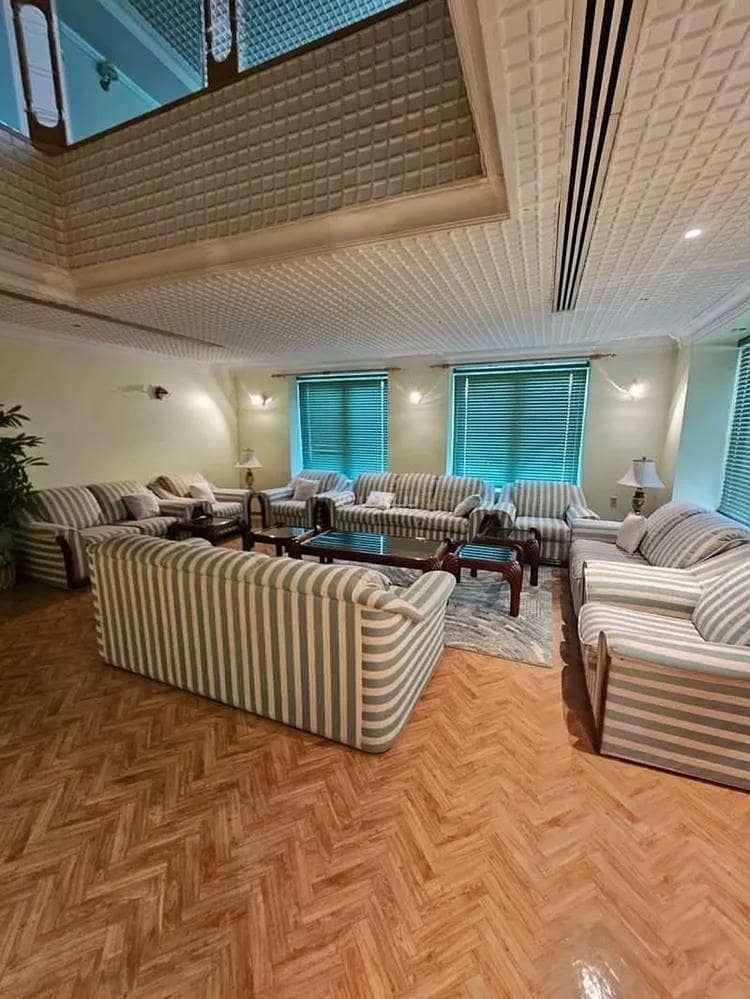 5 bedroom villa in Al Rawabi, Riyadh 8