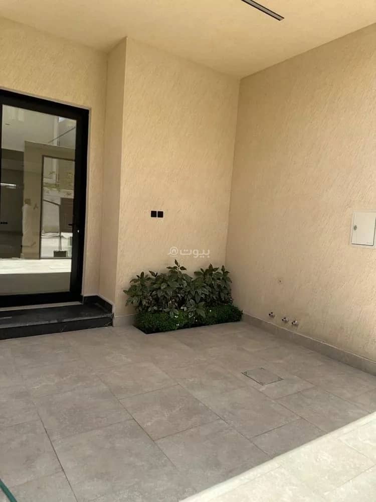 4 bedroom villa in Al Qairawan, Riyadh 8
