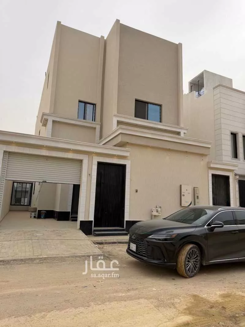 6 bedroom floor in Al Janadriyah 4