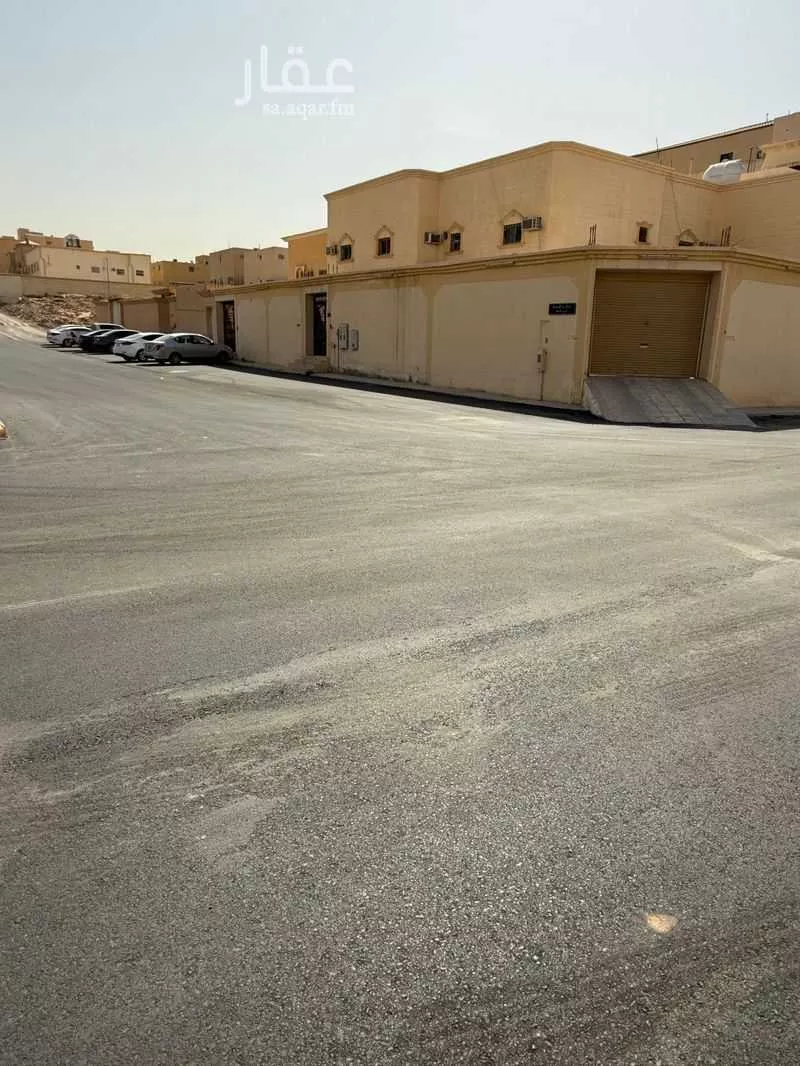 7 bedroom floor in Okaz 5