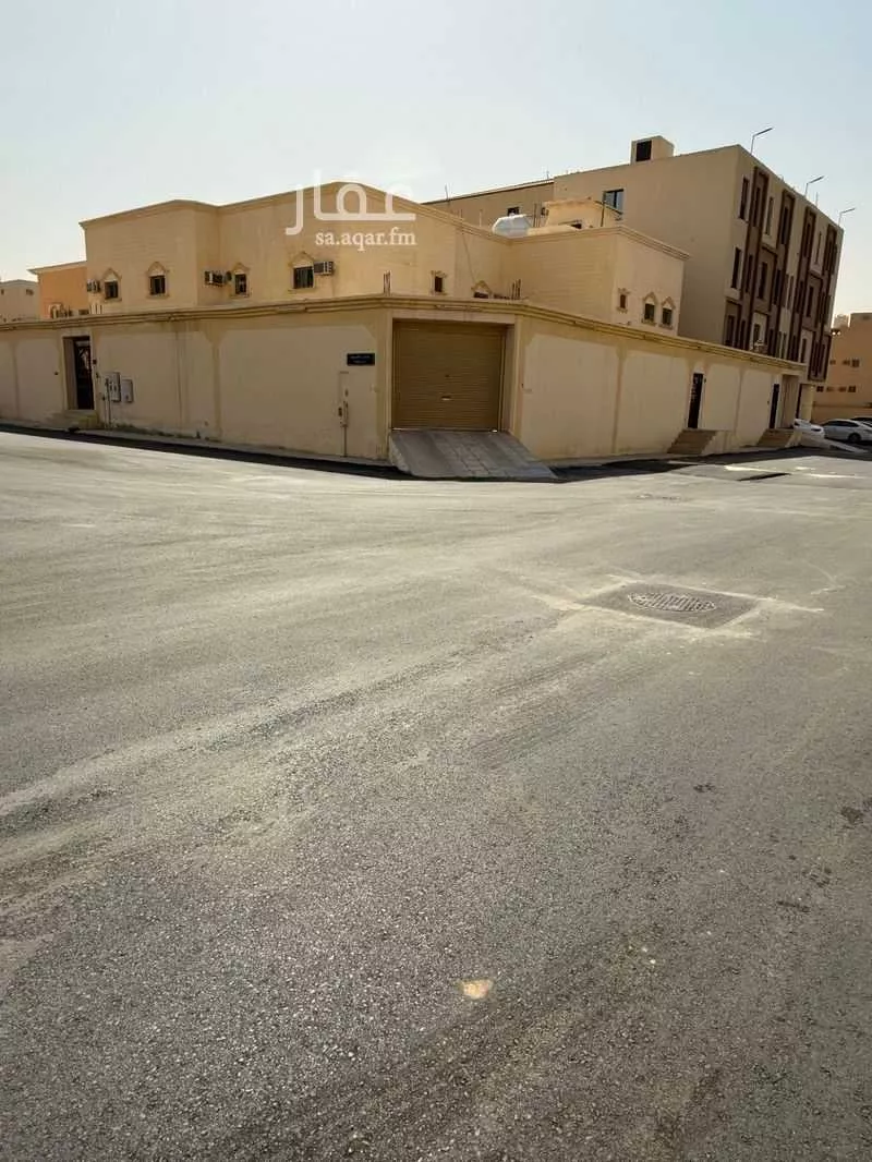 7 bedroom floor in Okaz 10