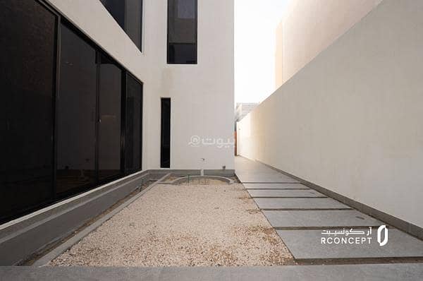 4 bedroom villa in Al Rakah Ash Shamaliyah, Eastern Province 9