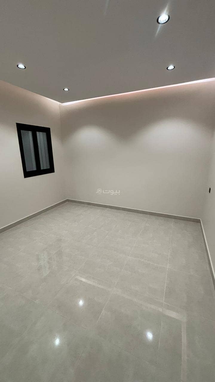 4 bedroom apartment in Al Hasa, Madinah 11
