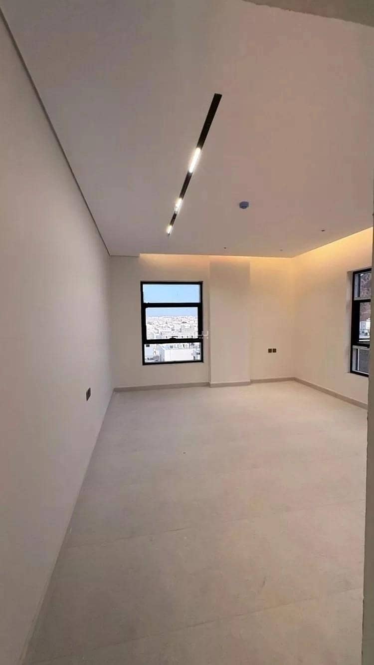 3 bedroom apartment in Al Jamawat, Madinah 3