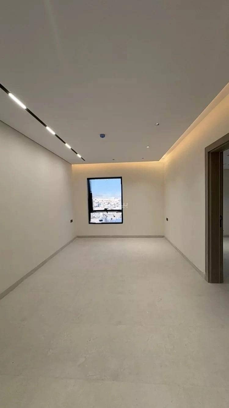 3 bedroom apartment in Al Jamawat, Madinah 7