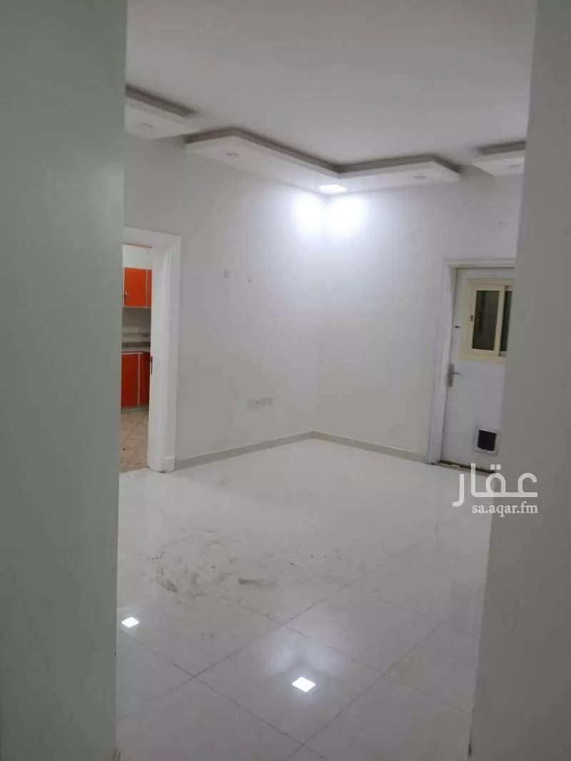 دور 4 غرف في الندى 10