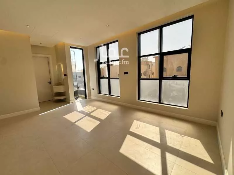 4 bedroom floor in Al Maseef 7