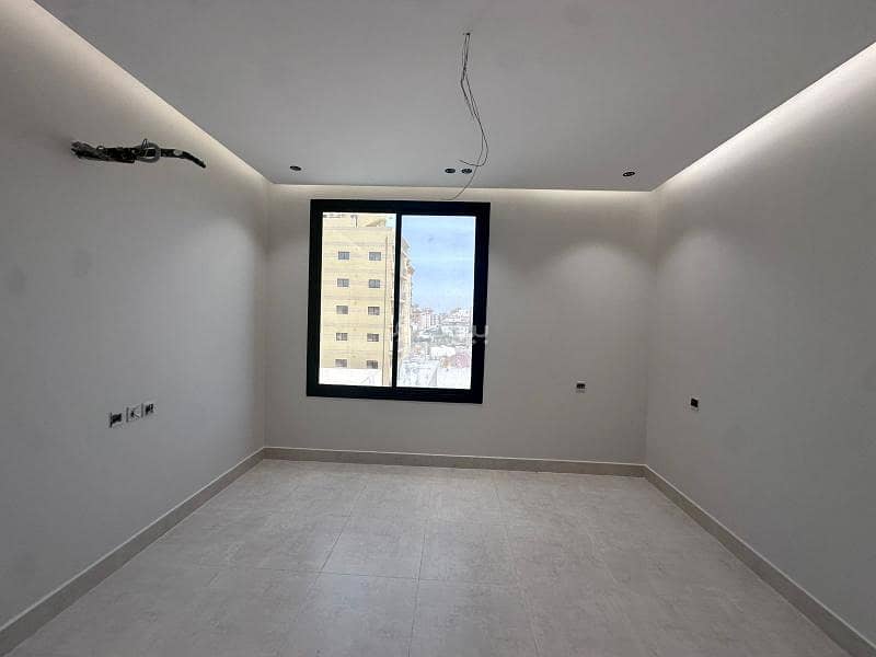4 bedroom apartment in Al Naeem, Jeddah 13