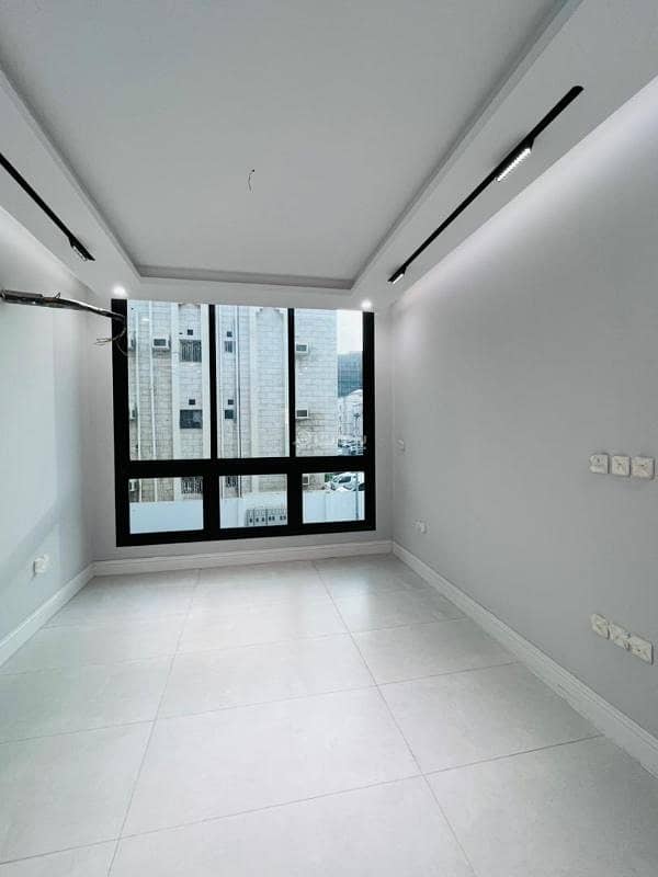 5 bedroom apartment in Al Salamah, Jeddah 8