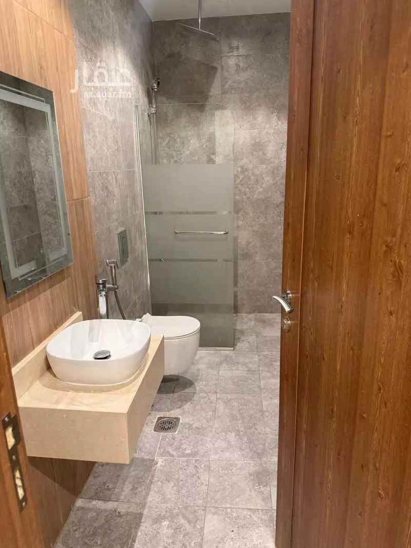 6 bedroom apartment in Al Sawari 5