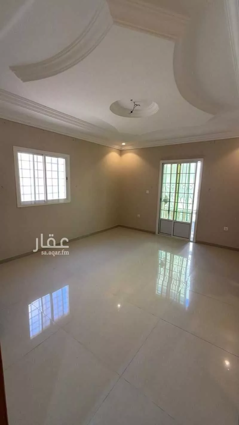 6 bedroom apartment in Al Salamah 5