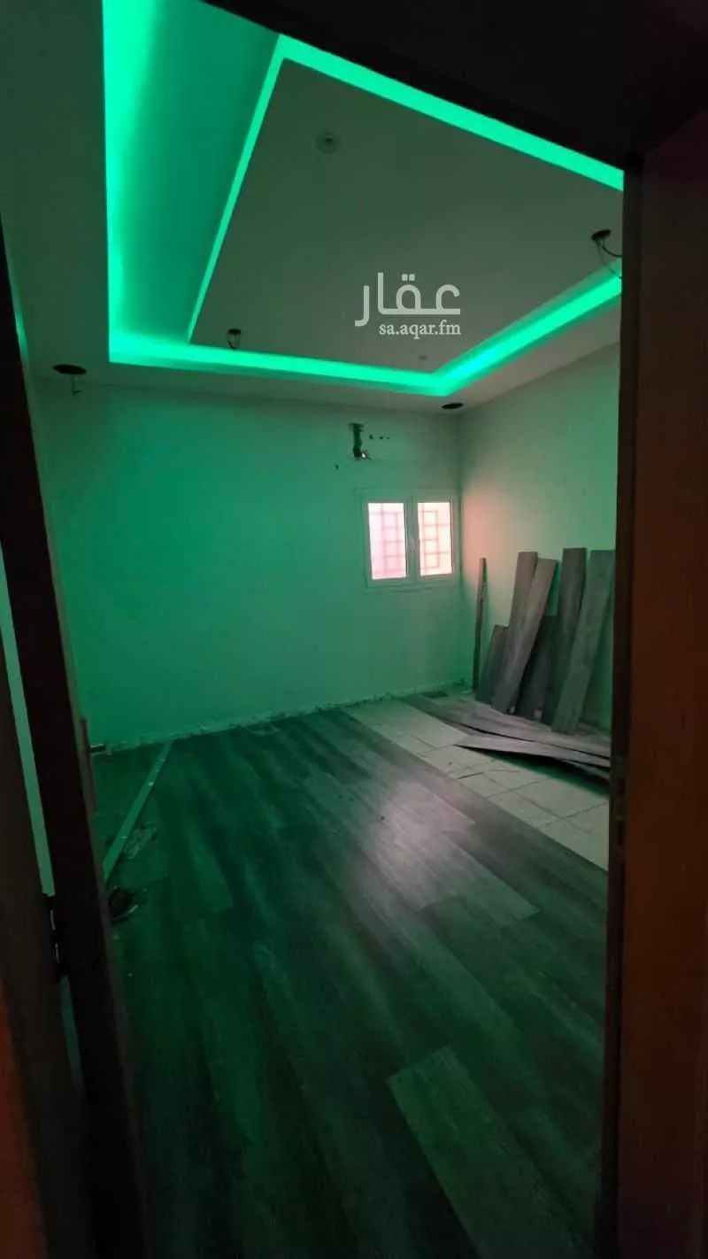 3 bedroom floor in Al Maseef 6