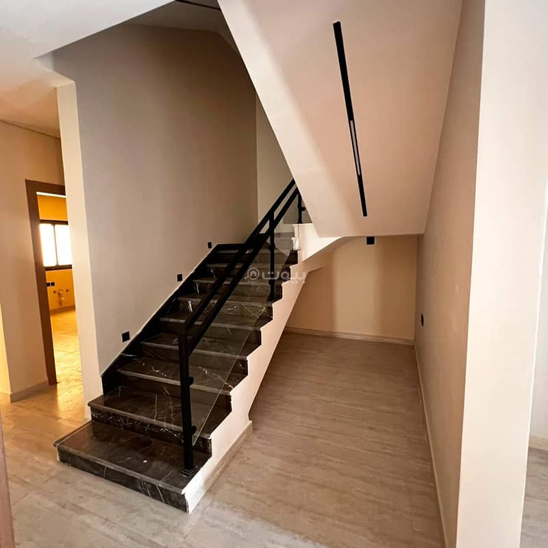 5 bedroom villa in Al Hamdaniyah, Jeddah 20