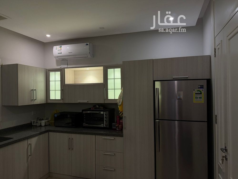 3 bedroom apartment in Al Yasmin 12