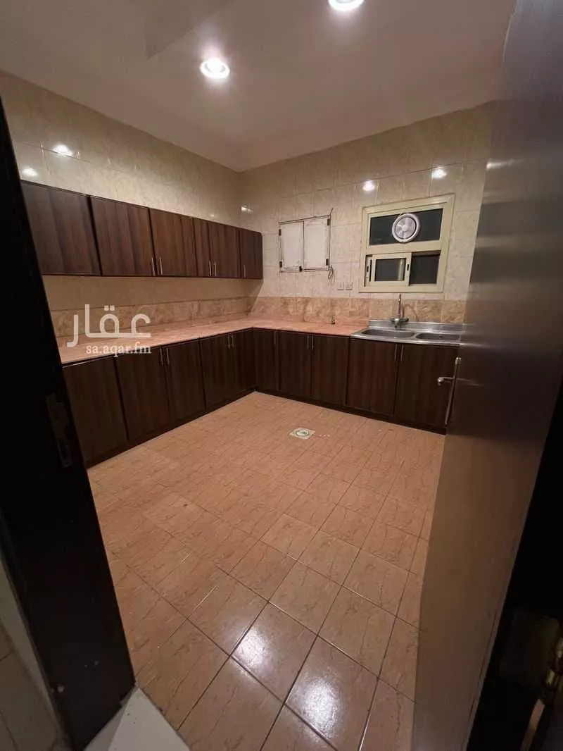 2 bedroom floor in As Saadah 4