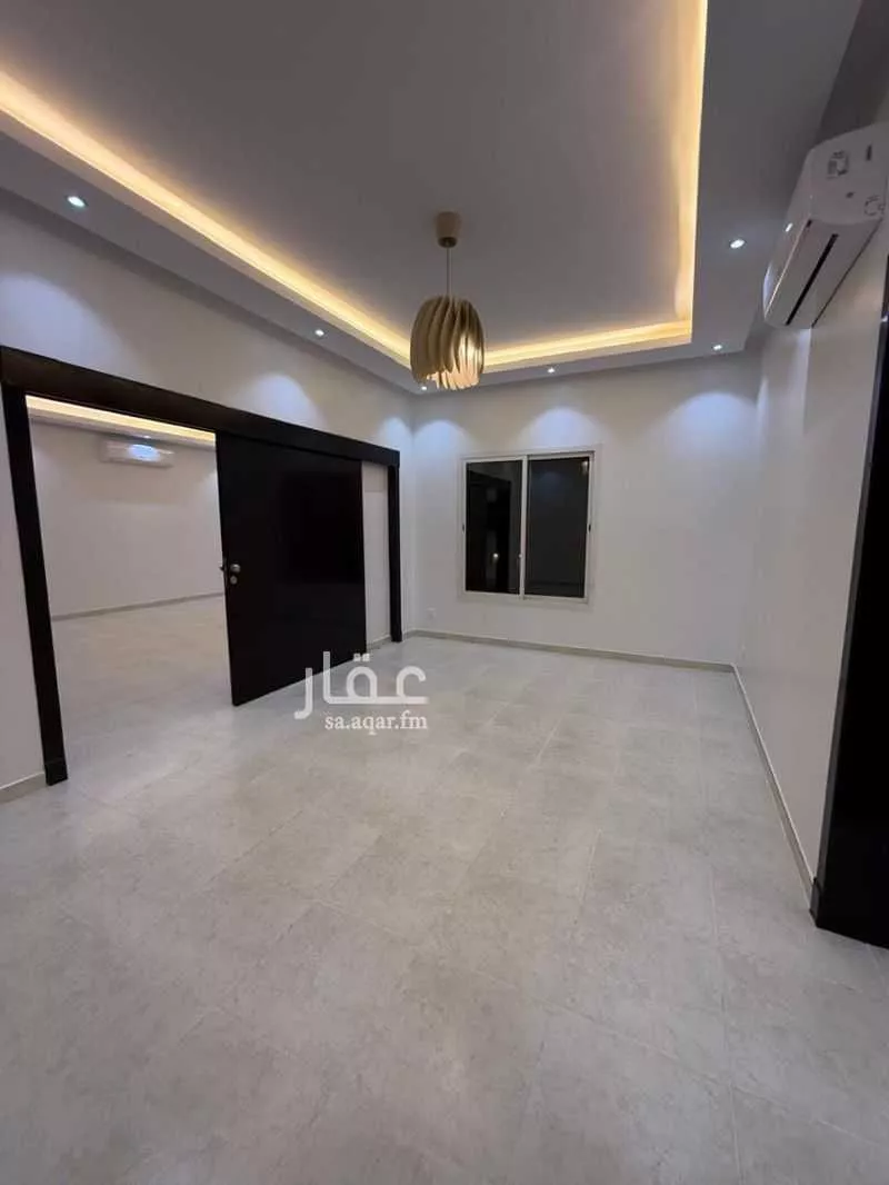 6 bedroom floor in Al Aridh 5