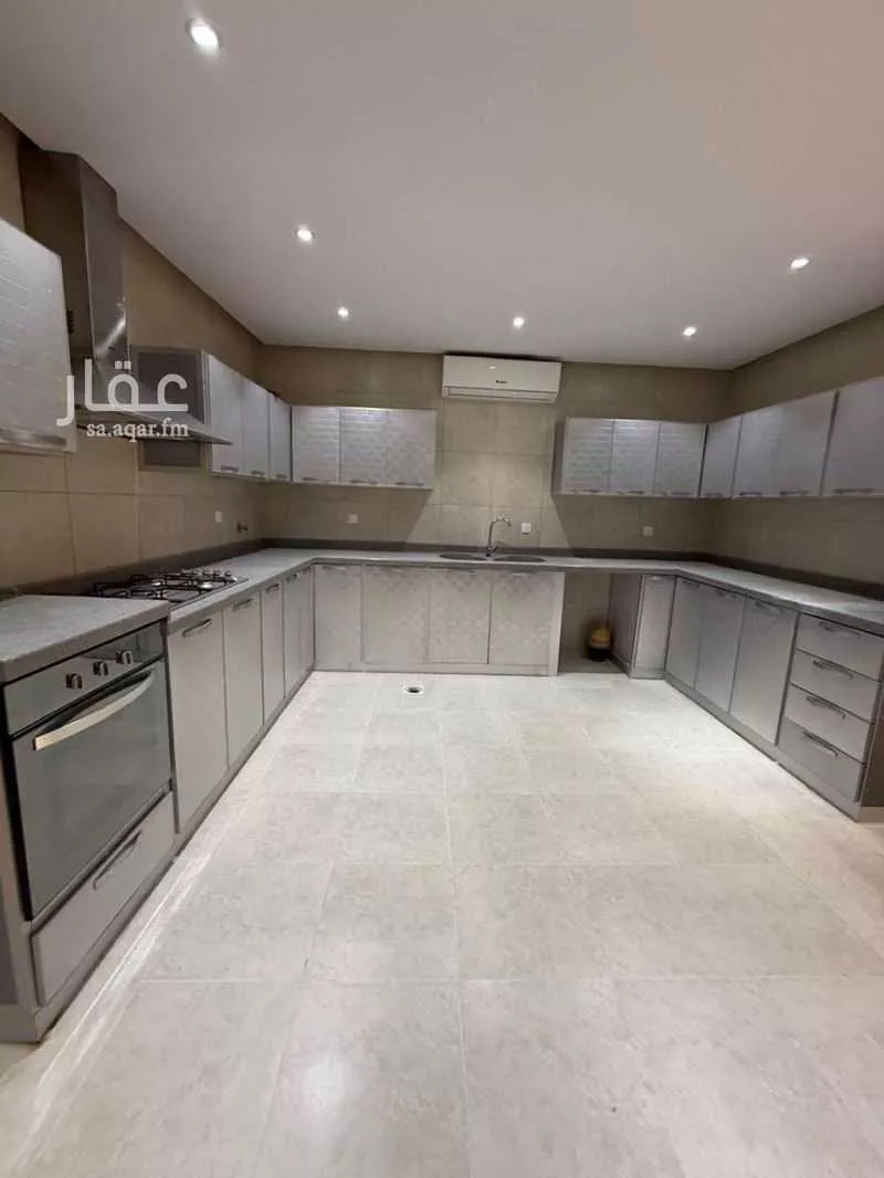 6 bedroom floor in Al Aridh 8