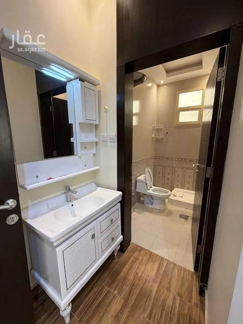 3 bedroom floor in Al Yasmin 11