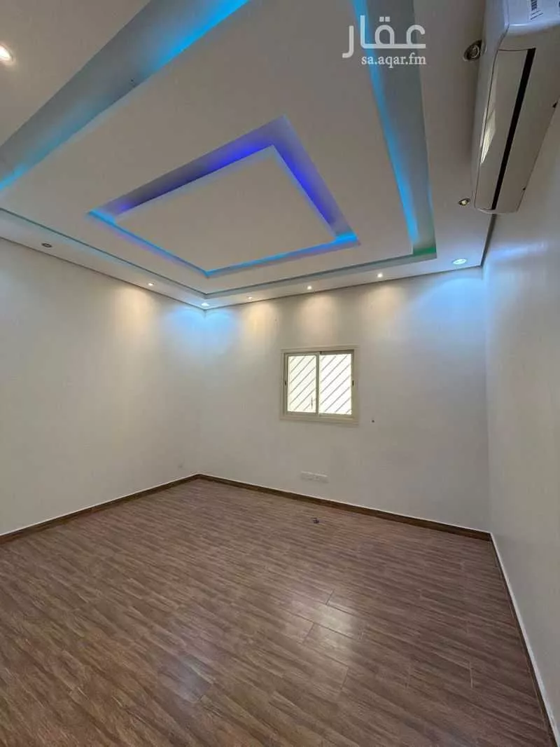 3 bedroom floor in Al Yasmin 10
