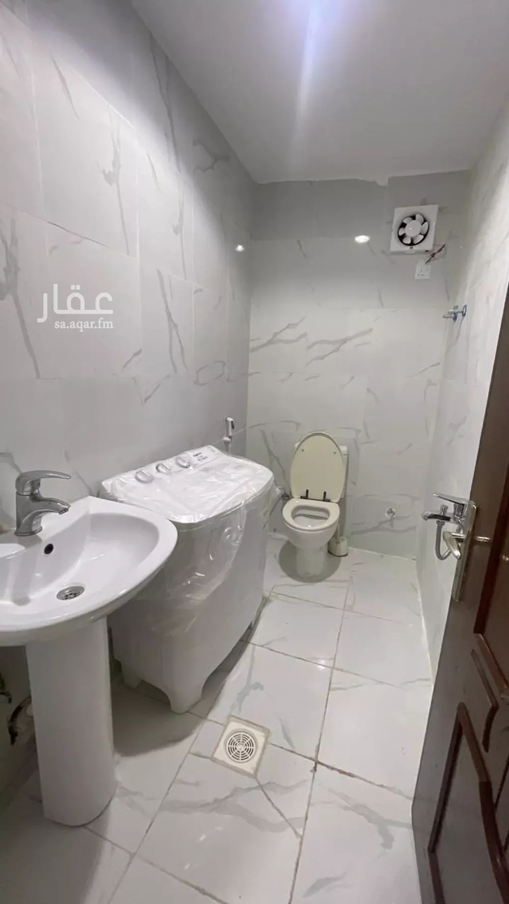 1 bedroom floor in Al Salamah 3