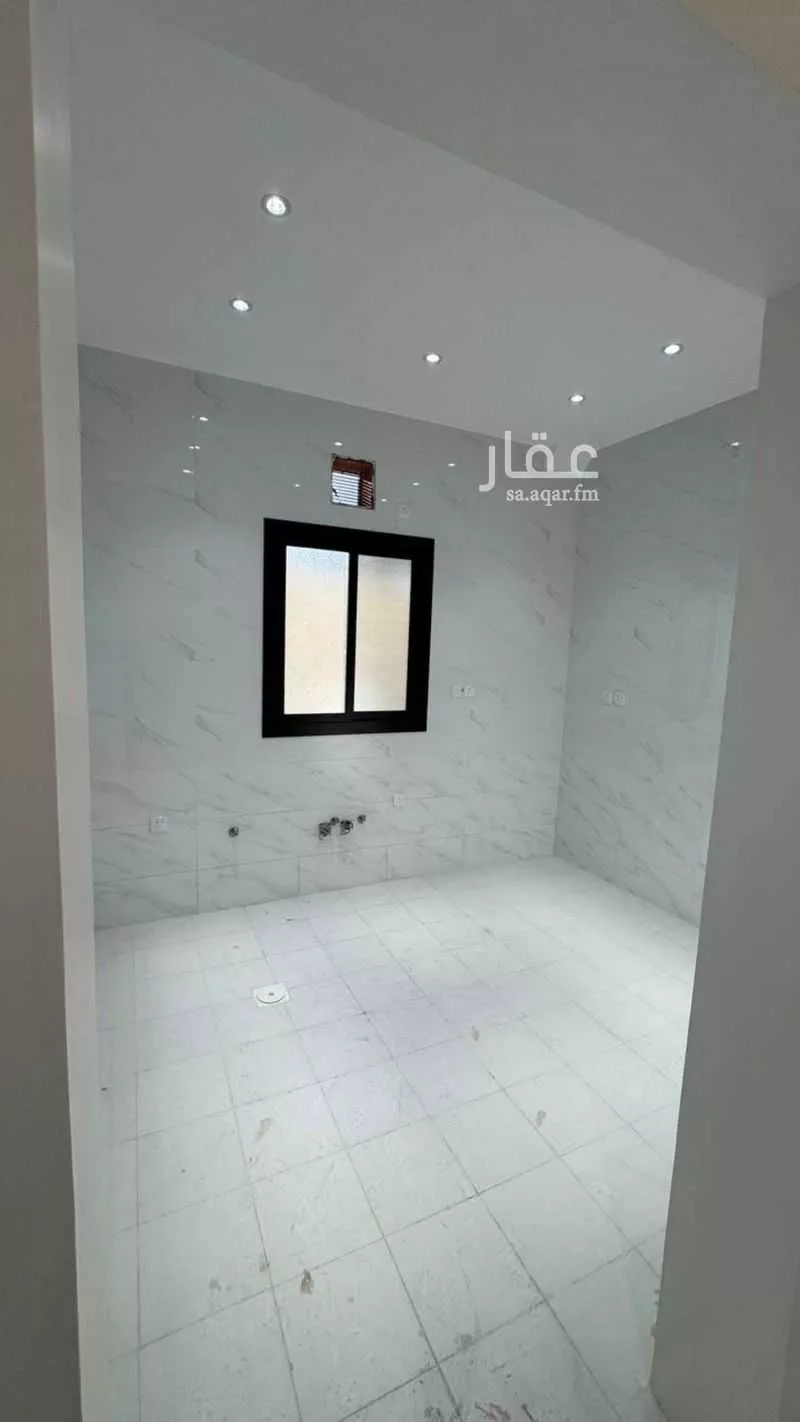 3 bedroom apartment in Al Zahra 12