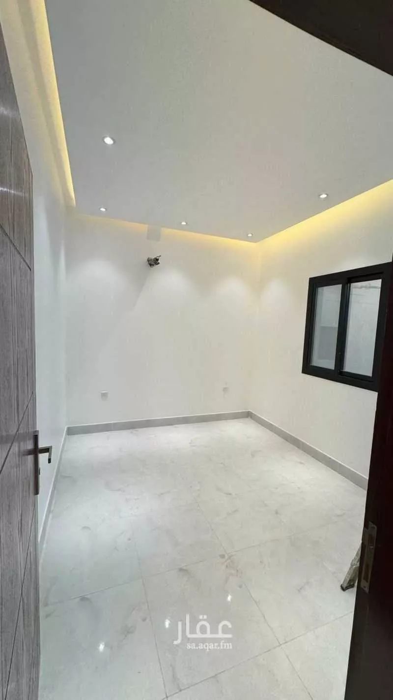 3 bedroom apartment in Al Zahra 8