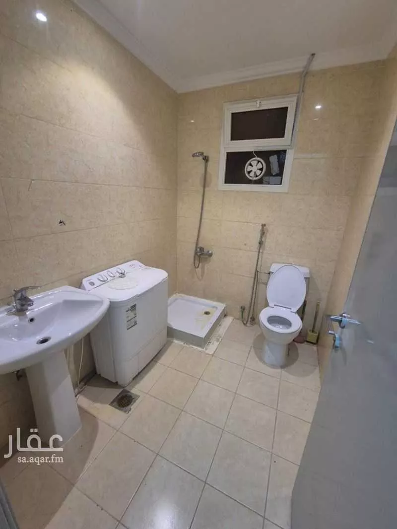 1 bedroom apartment in Al Aqiq 2