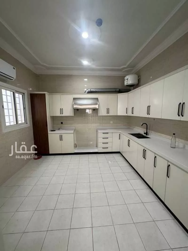 3 bedroom apartment in King Faisal 10