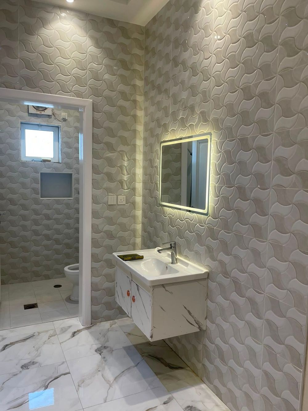4 bedroom apartment in Ar Riyadh, Jeddah 5
