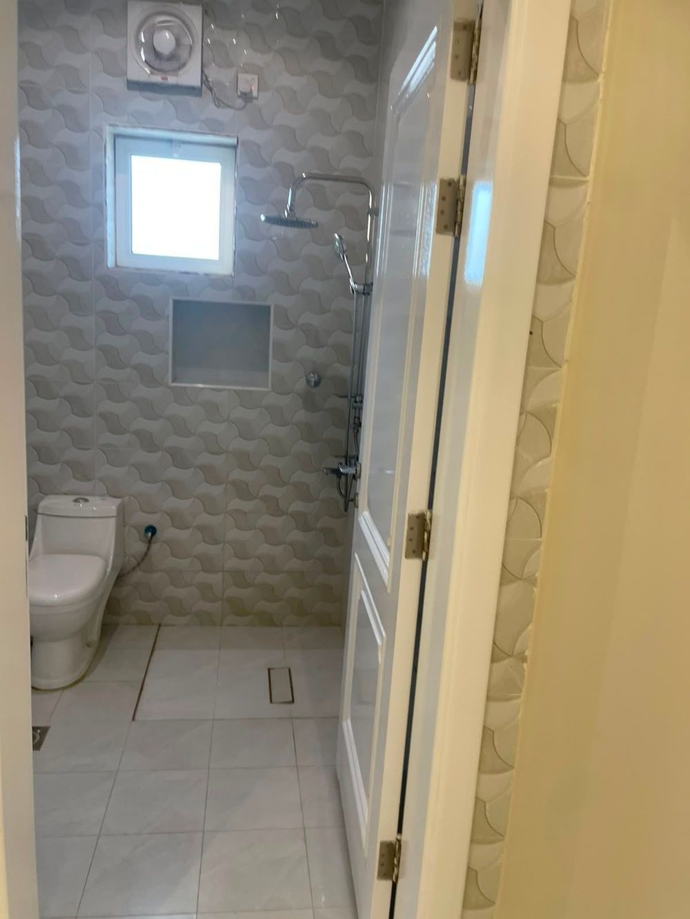 4 bedroom apartment in Ar Riyadh, Jeddah 7
