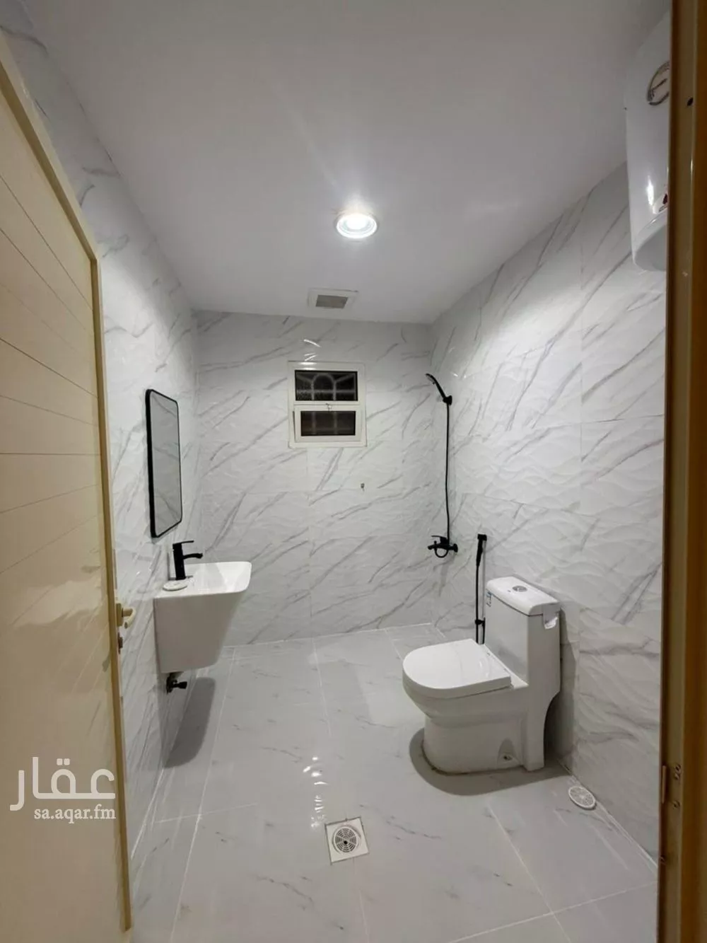 1 bedroom apartment in Ishbiliyah 6