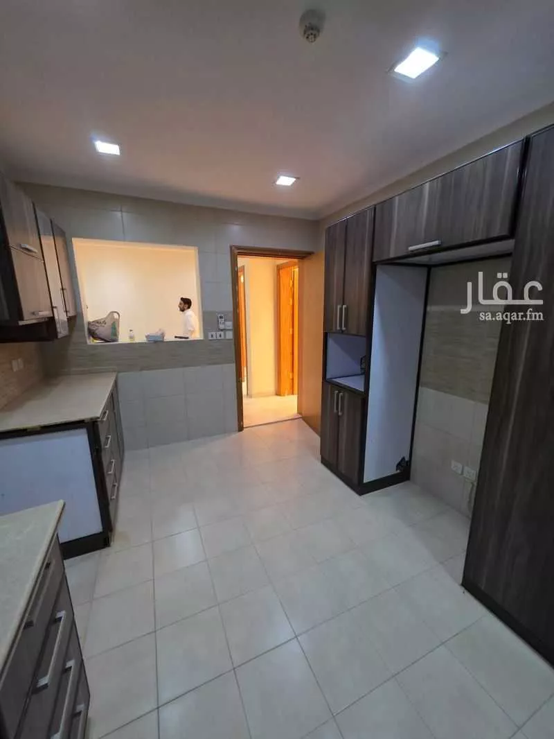 3 bedroom apartment in Al Zahra 8