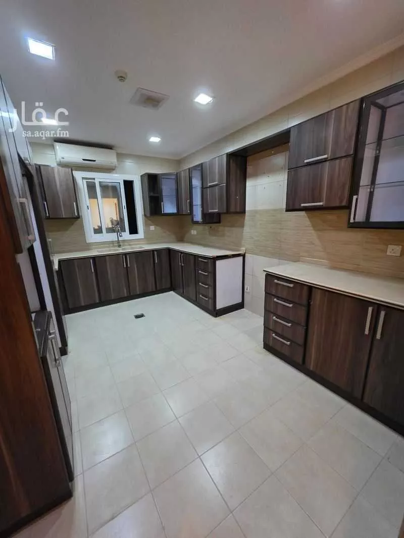 3 bedroom apartment in Al Zahra 9