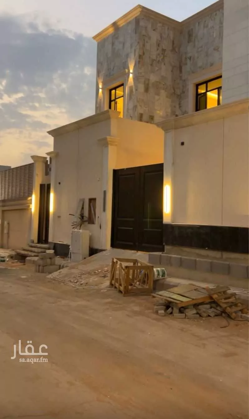 فيلا 7 غرف في الضباط 8