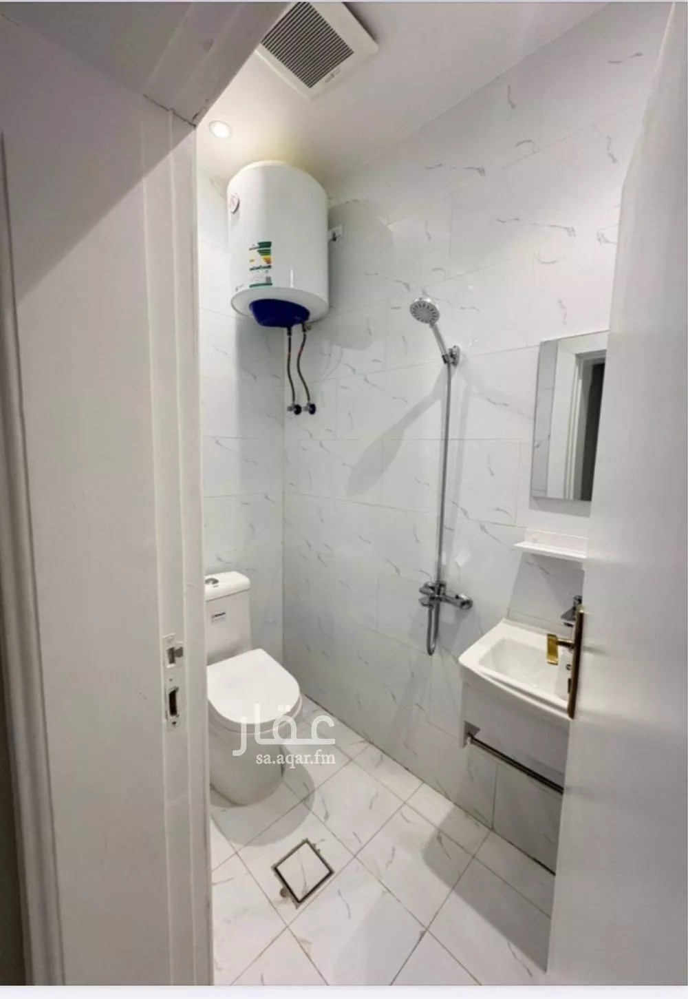 1 bedroom apartment in Al Qairawan 6