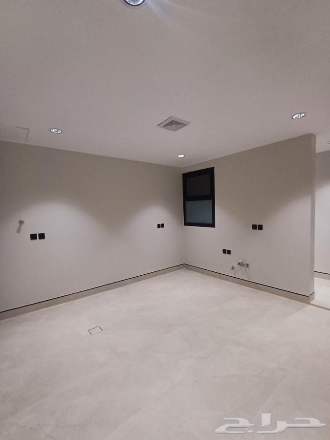 4 bedroom apartment in Al Janadriyah, Riyadh 6